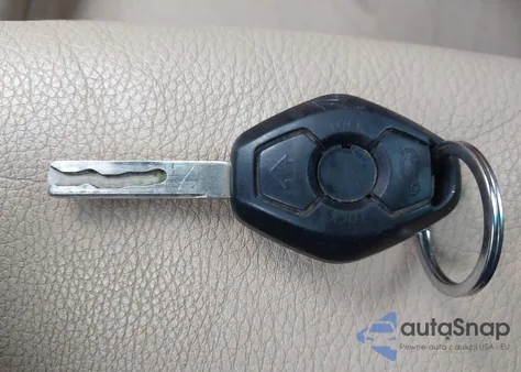 2006 BMW 530Xit from USA, damaged, VIN WBANN73536CN00911